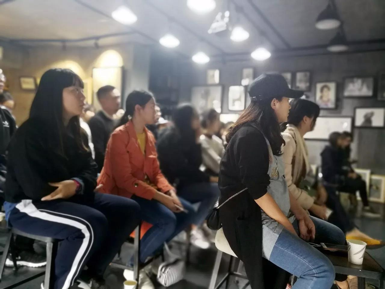美深畫(huà)室
