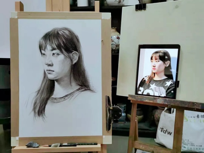 素描人像寫(xiě)生6