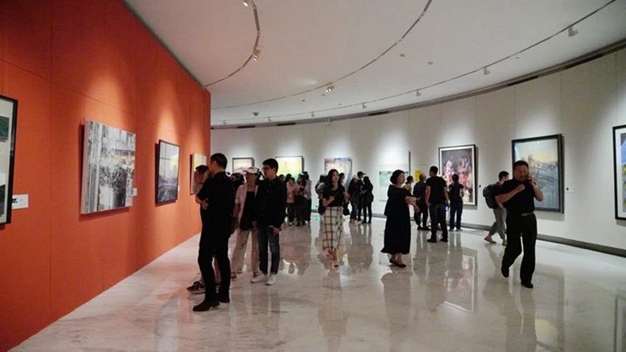 第十三屆全國美展水彩·粉畫(huà)作品展現場(chǎng)